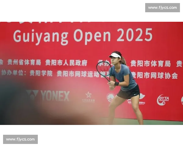 2025 贵州中老年网球赛贵阳开赛 银发选手挥拍展健康风采